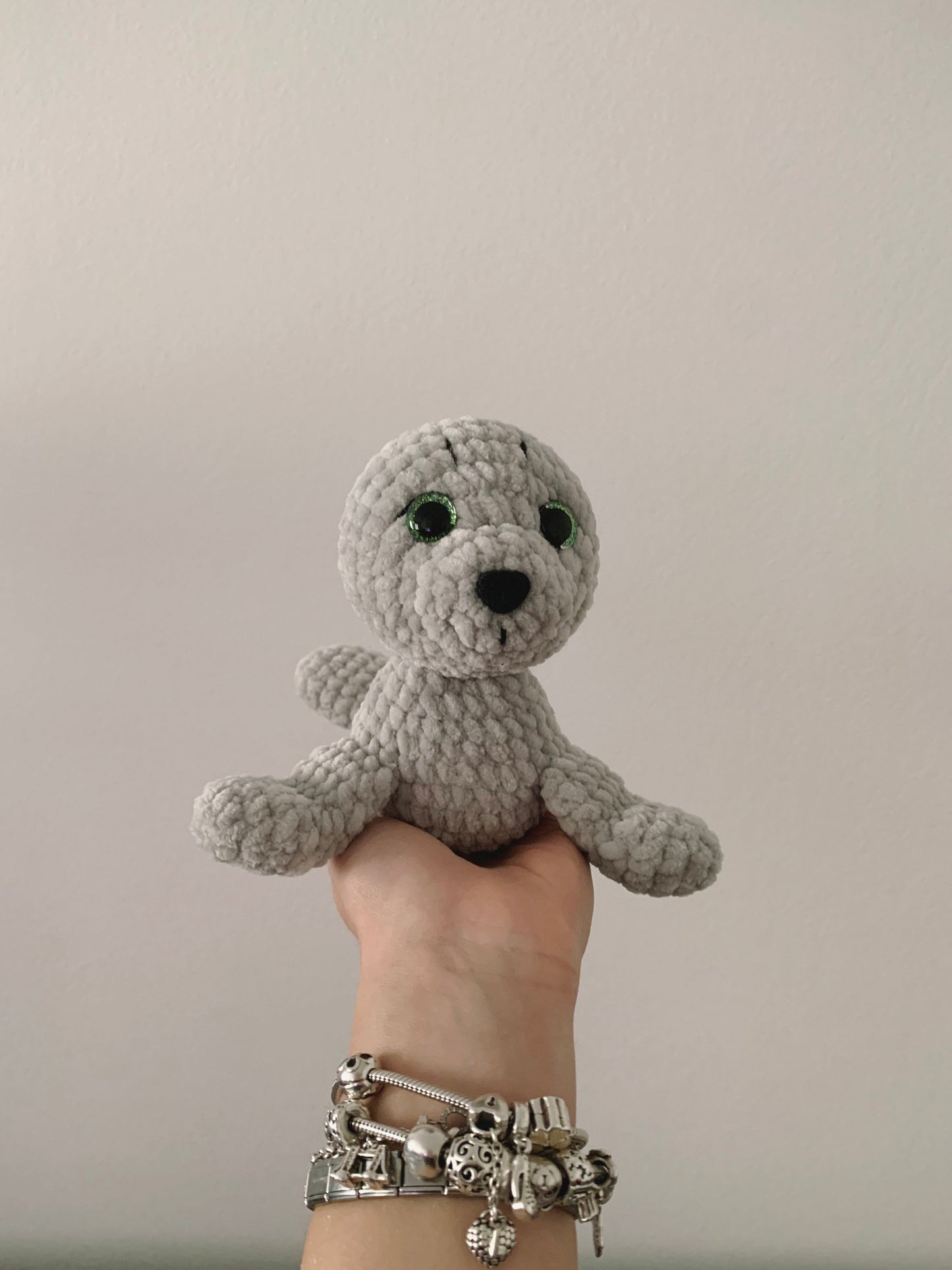 Seal Plush "Ennio"